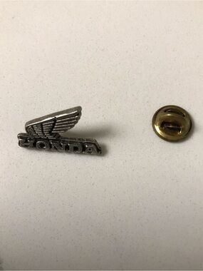 Silver Wing Honda Motors Logo Lapel Pin - Men's Automotive